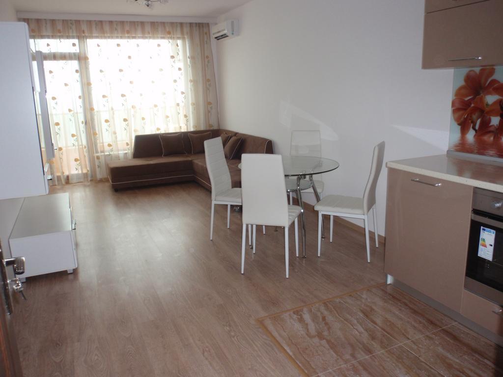 Cherno More 2 Apartament Gmina Gmina Pomorie Zewnętrze zdjęcie